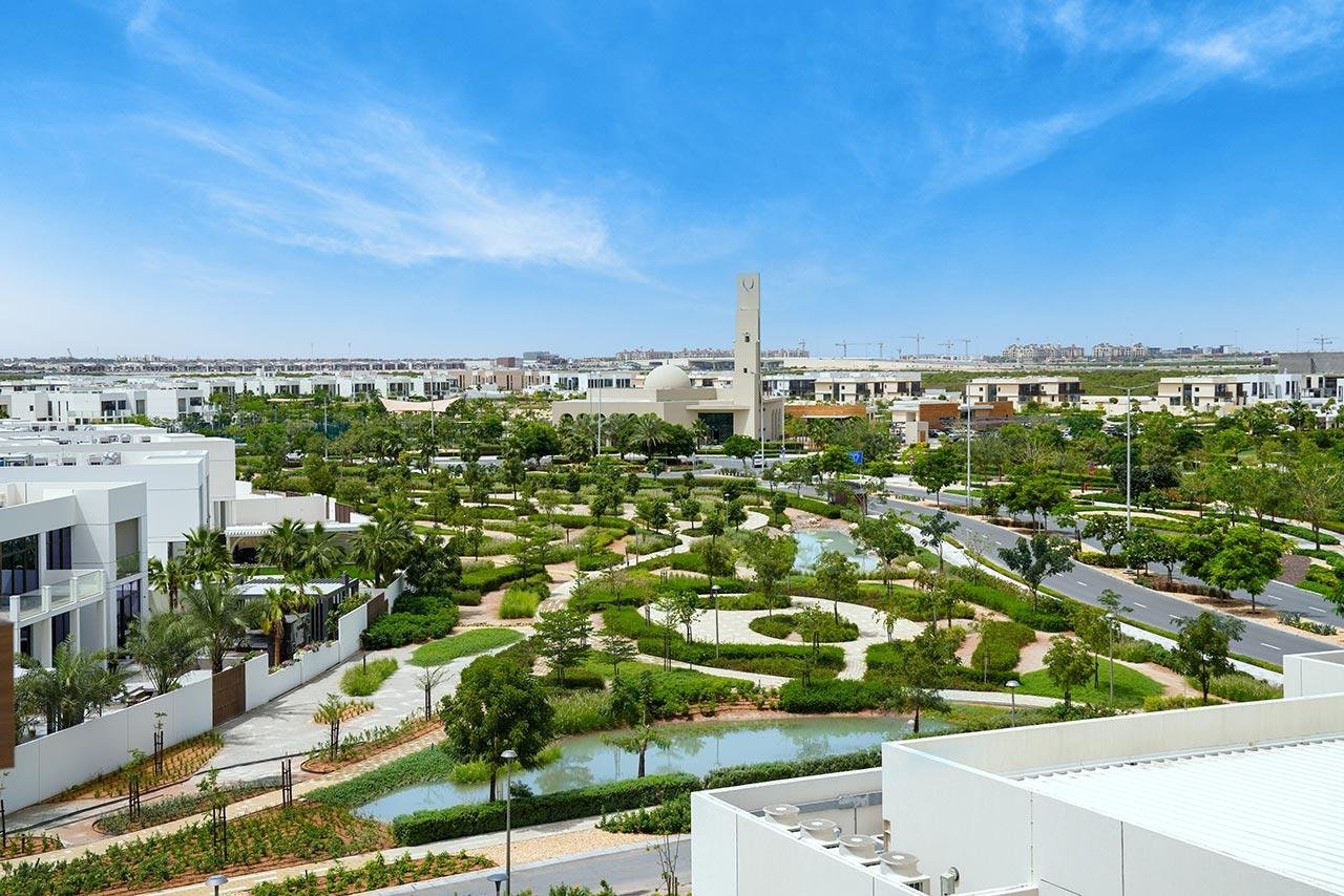 Premium Seef Al Jubail community with parks, beach club and luxury waterfront homes in Abu Dhabi